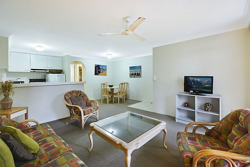 24 Hamilton Avenue, Surfers Paradise QLD 4217, Surfers Paradise - Thumbnail 4