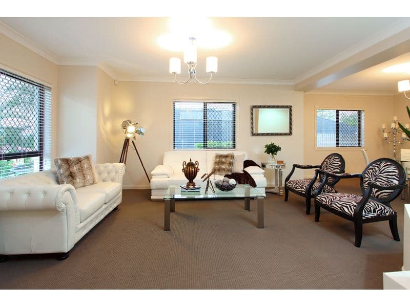 79 Voyager Circuit, BRIDGEMAN DOWNS QLD 4035, Bridgeman Downs - Thumbnail 4