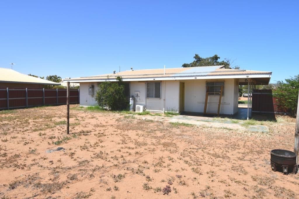 11 Lukis Place, Carnarvon WA 6701, Carnarvon - Thumbnail 2