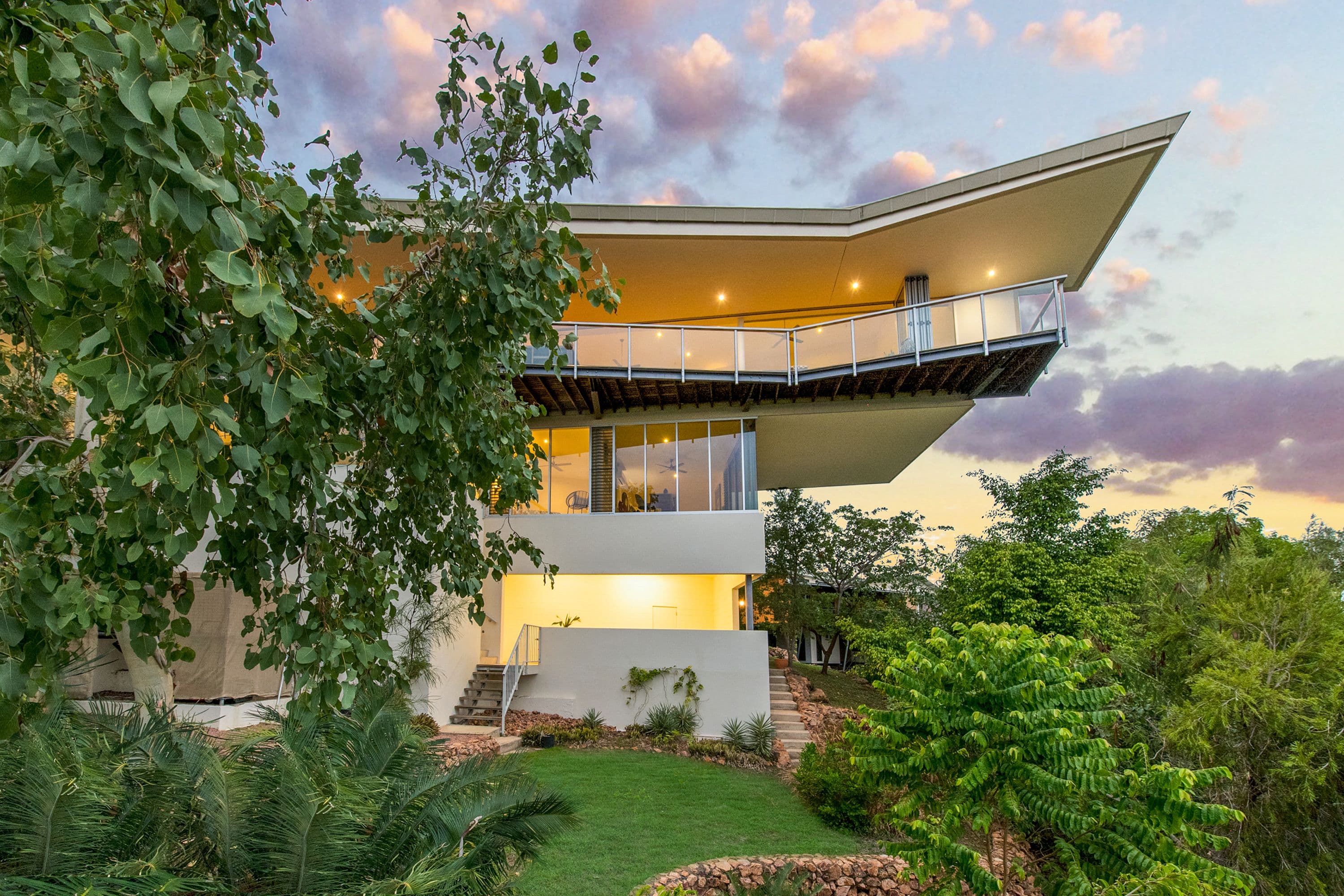 3 Seaview Court, Castle Hill QLD 4810, Castle Hill - Image 1
