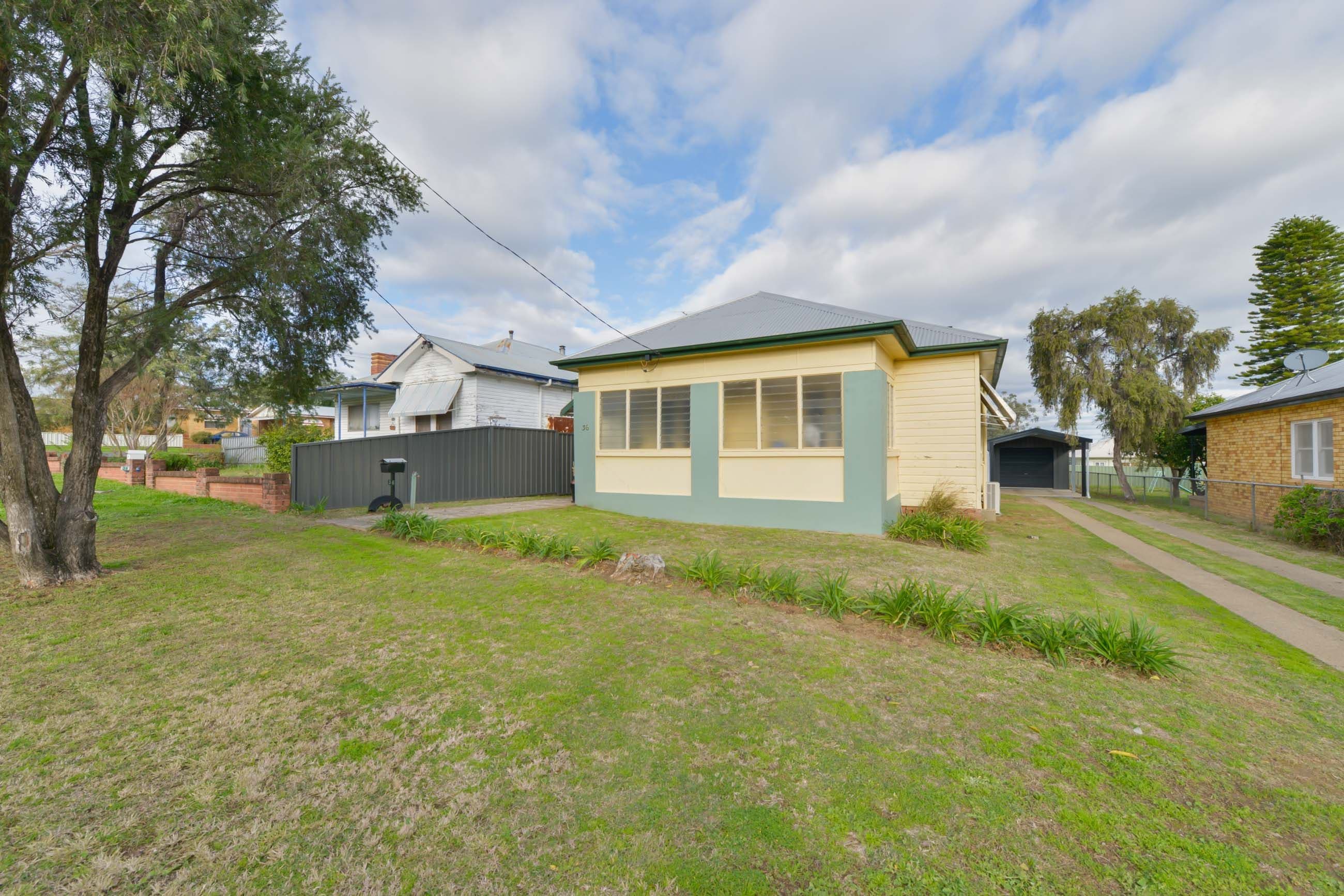 36 Mathews Street, Tamworth NSW 2340, Tamworth - Thumbnail 2
