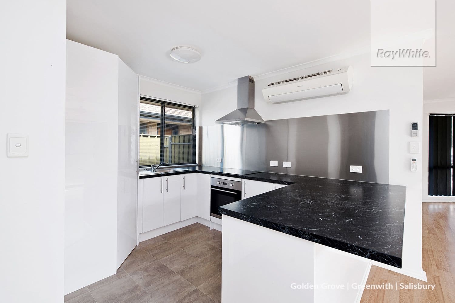 5 Casanor Crescent, Paralowie SA 5108, Paralowie - Image 1