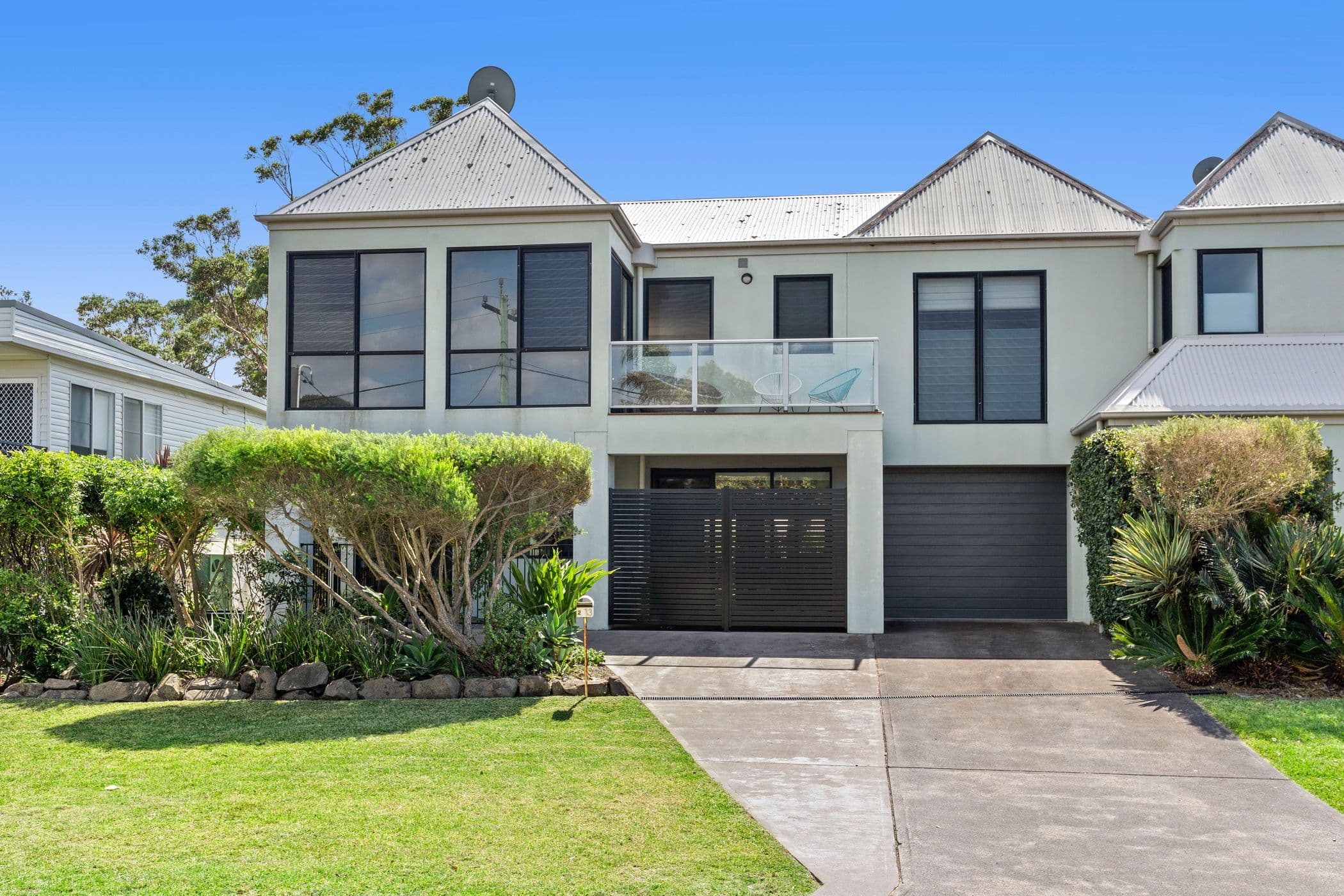 2/13 Coronation Drive, Broulee NSW 2537, Broulee - Thumbnail 2