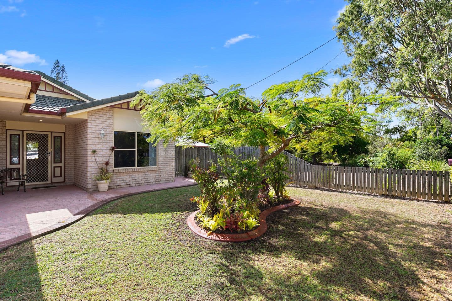 25 Corser Street, Point Vernon QLD 4655, Point Vernon - Thumbnail 3