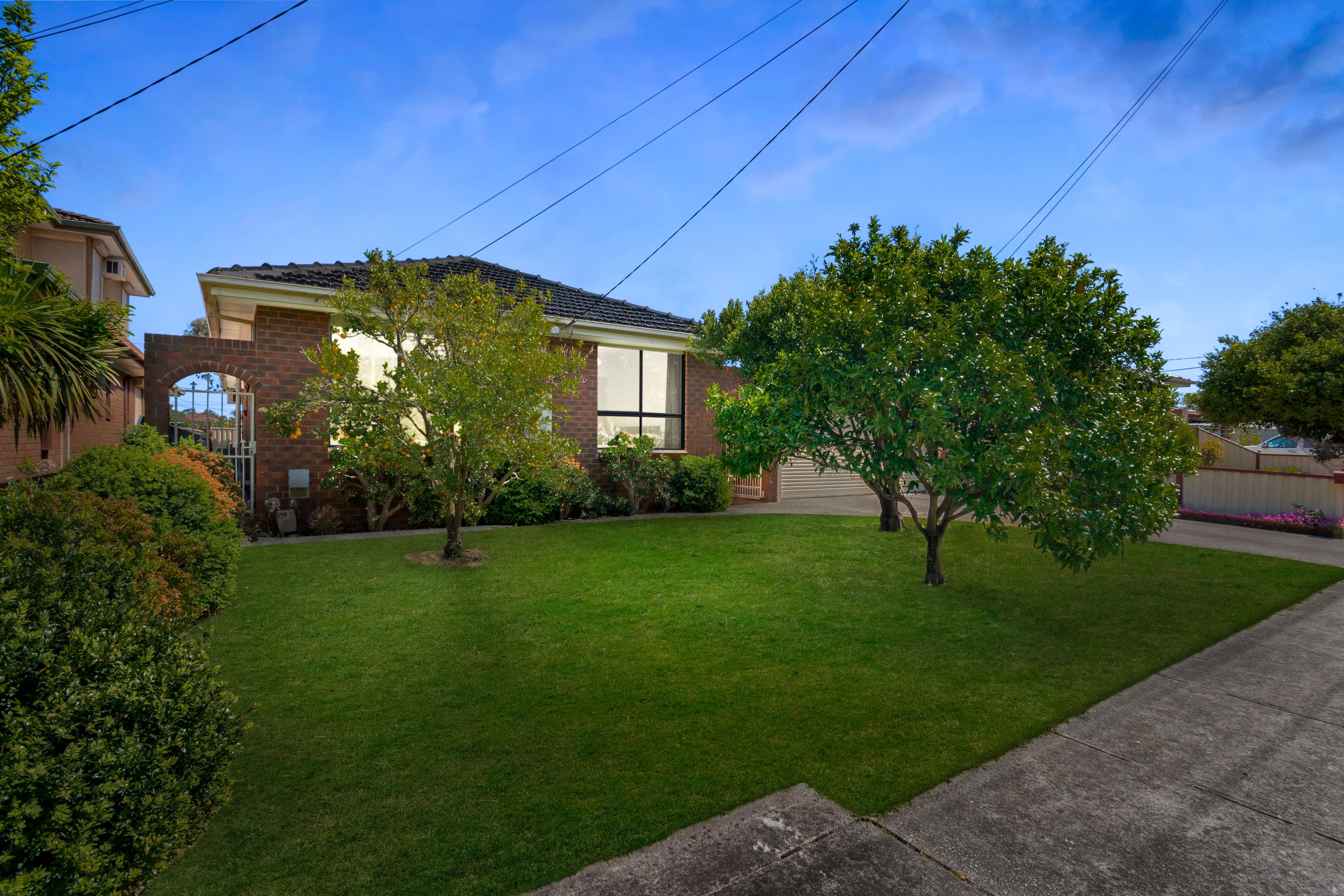 39 Cooinda Crescent, Clarinda VIC 3169, Clarinda - Thumbnail 2