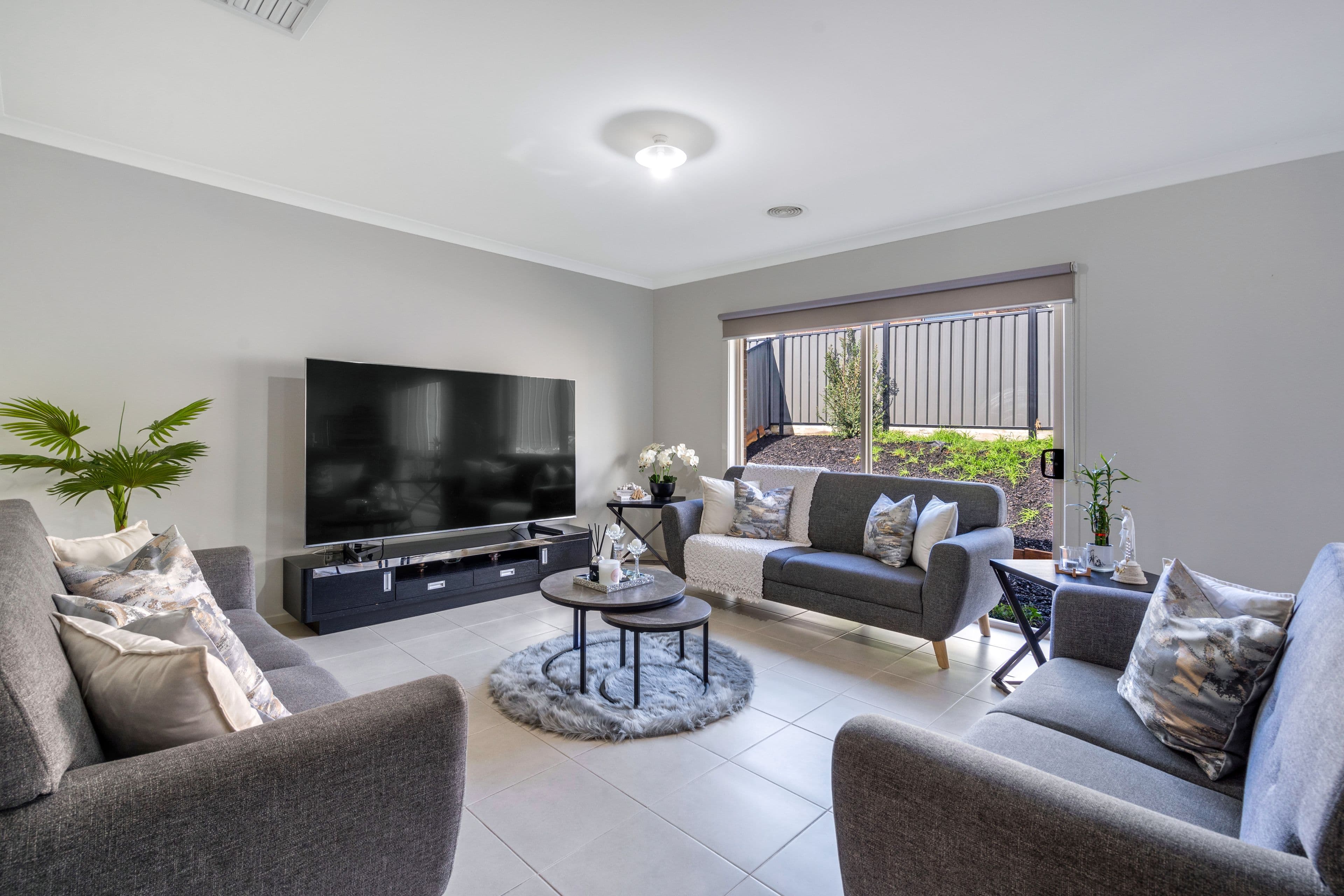 10 Montvale Drive, Craigieburn VIC 3064, Craigieburn - Thumbnail 5