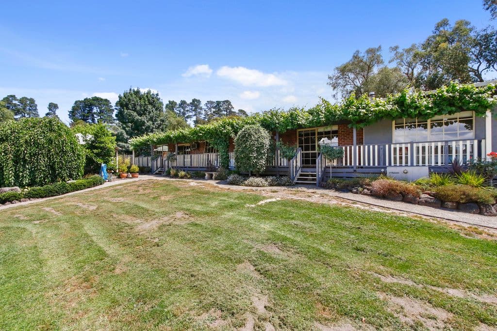 6 Read Road, Seville VIC 3139, Seville - Image 1