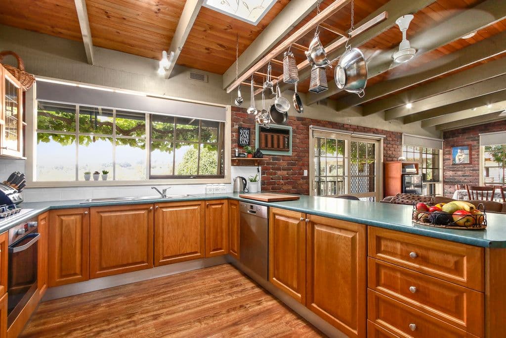 6 Read Road, Seville VIC 3139, Seville - Thumbnail 6