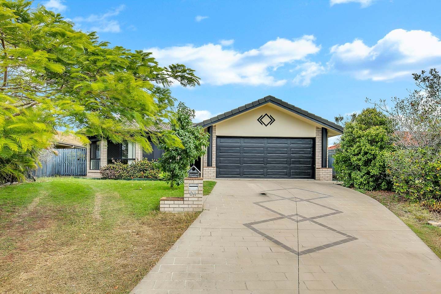 94 Wattle Street, Point Vernon QLD 4655, Point Vernon - Image 1