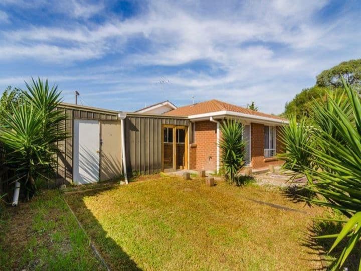 27 Callistamon Drive, Hoppers Crossing VIC 3029, Hoppers Crossing - Thumbnail 7