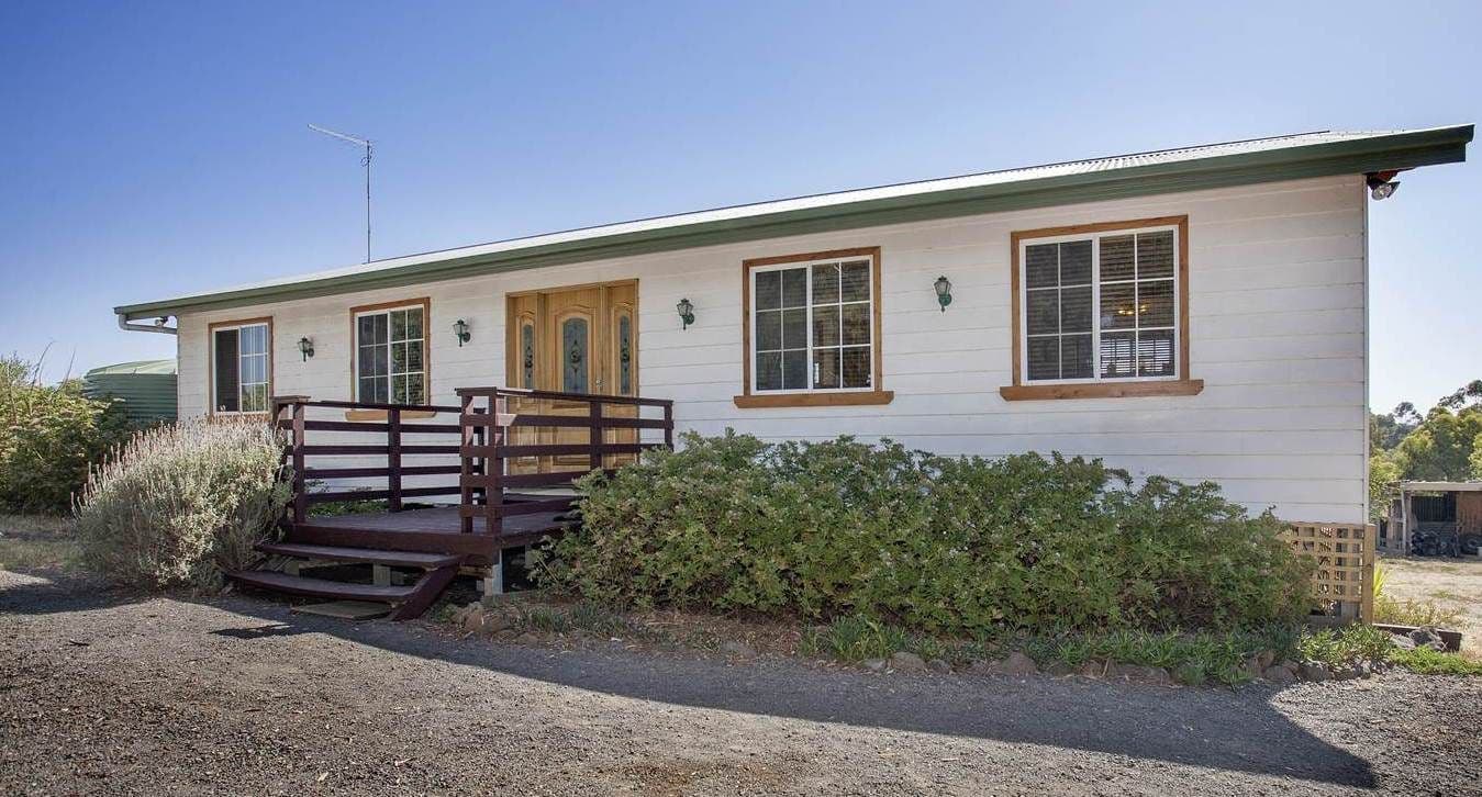 14 Sutherland Street, LETHBRIDGE VIC 3332, Lethbridge - Thumbnail 4