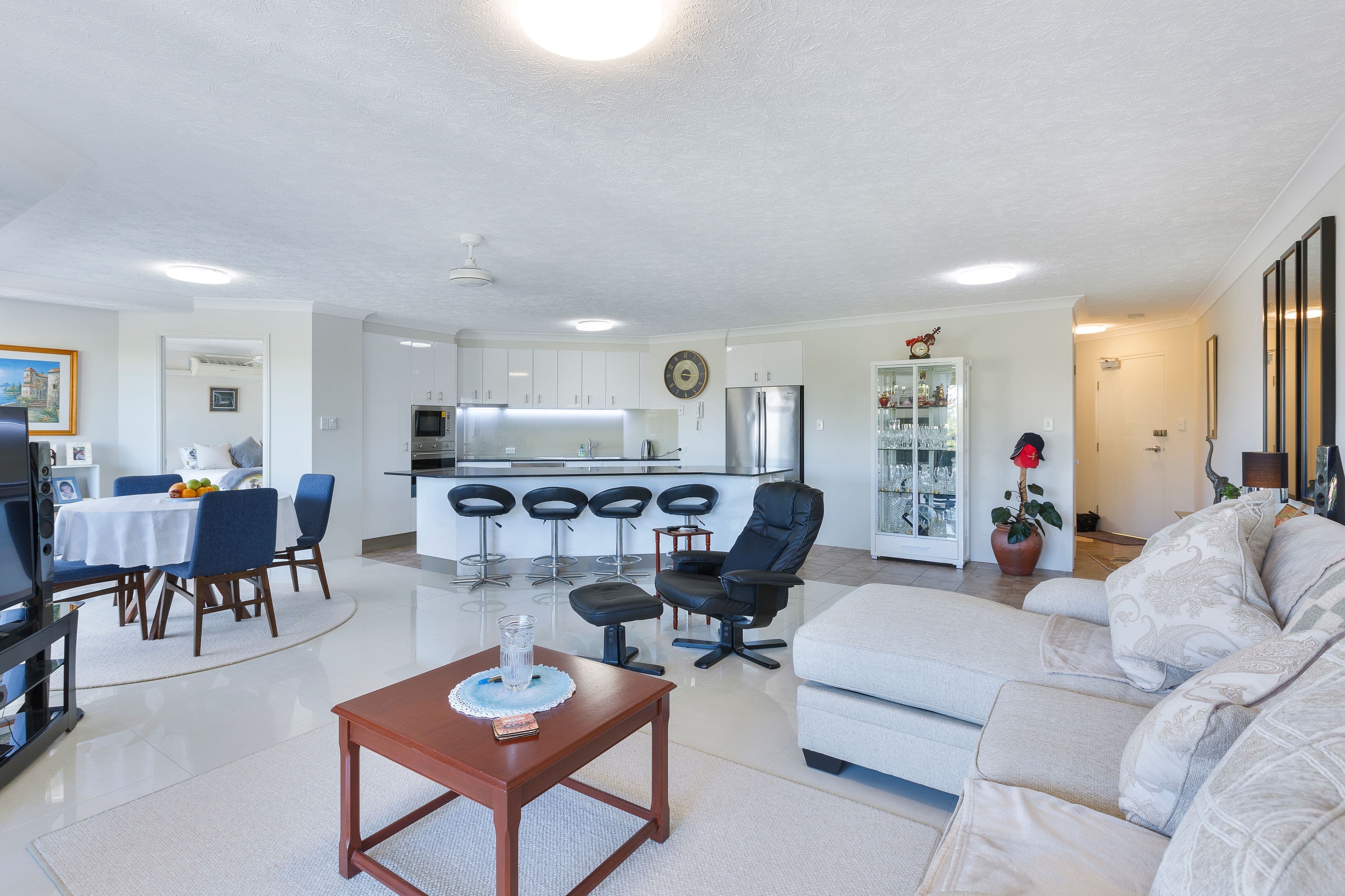 9-13 Madang Crescent, Runaway Bay QLD 4216, Runaway Bay - Thumbnail 5