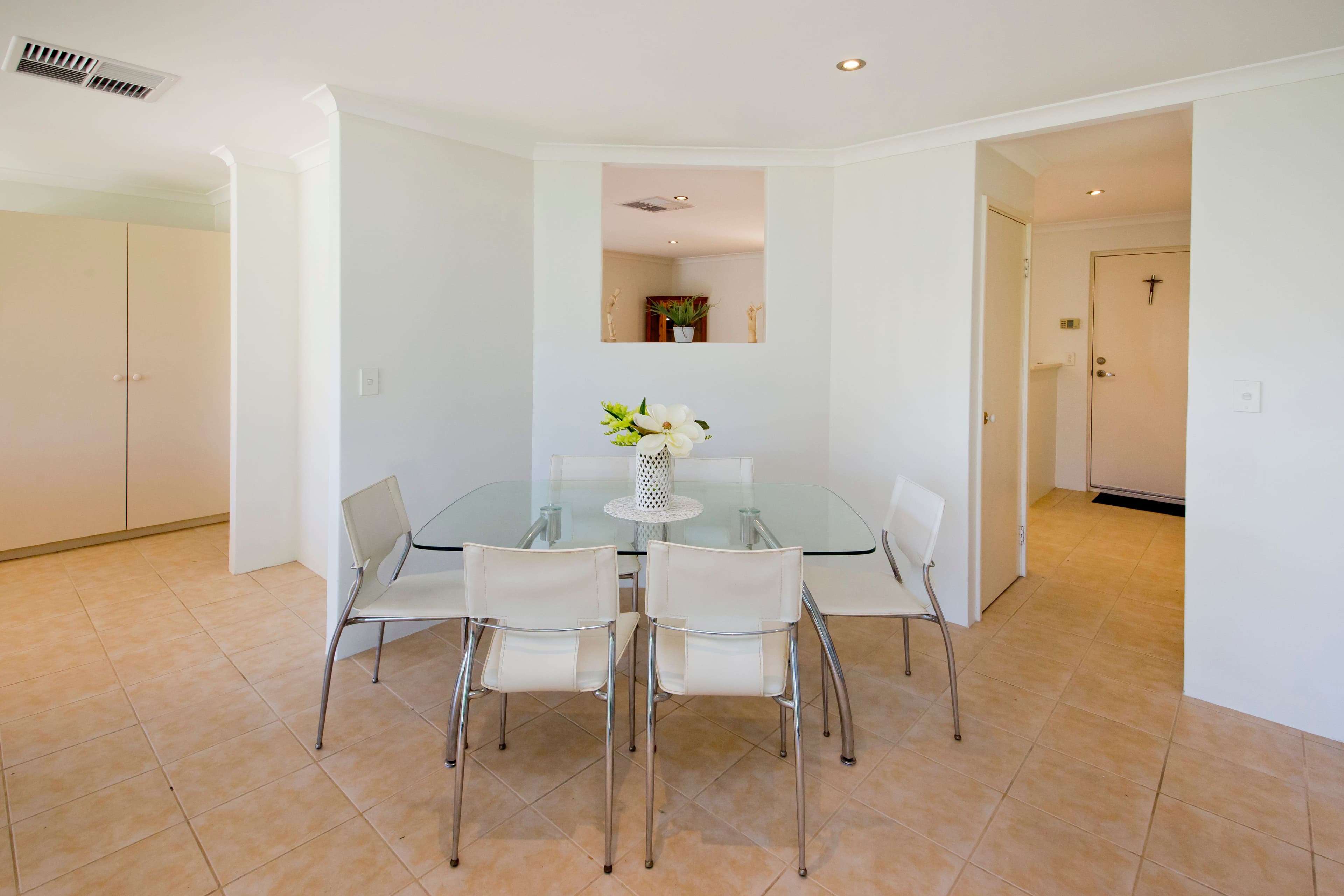 4 Arches Loop, Ballajura WA 6066, Ballajura - Thumbnail 6