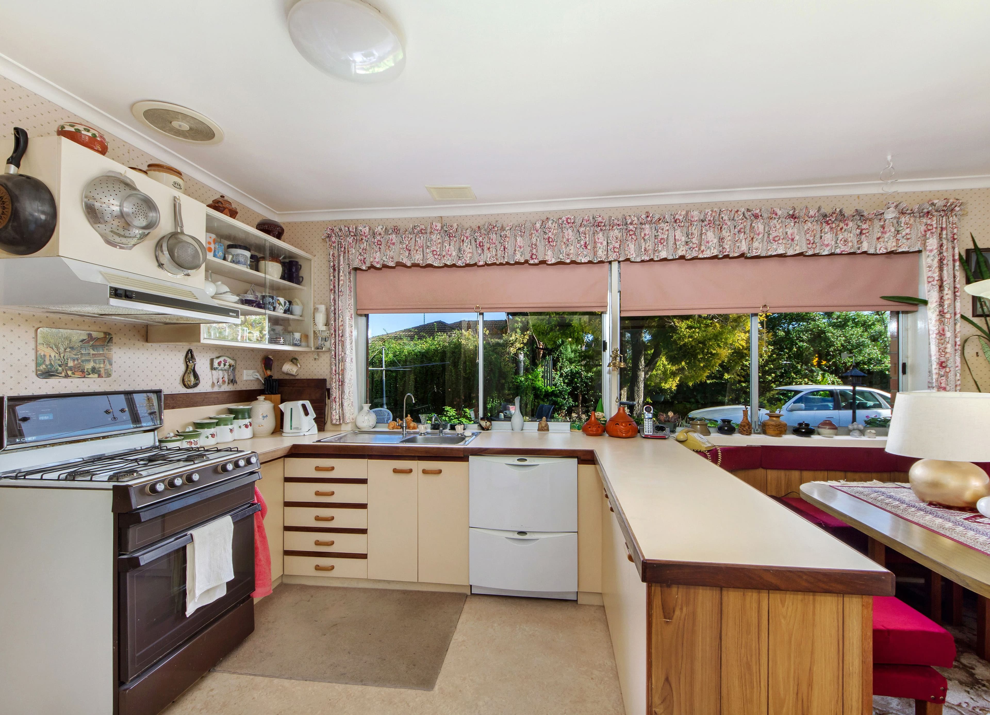 17 Dover Street, Albanvale VIC 3021, Albanvale - Thumbnail 3