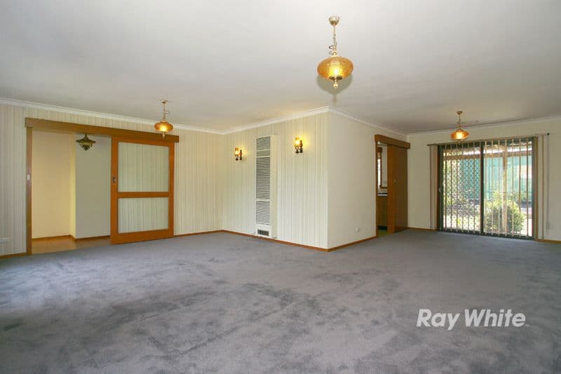 35 Lipton Drive, FRANKSTON VIC 3199, Frankston - Image 1