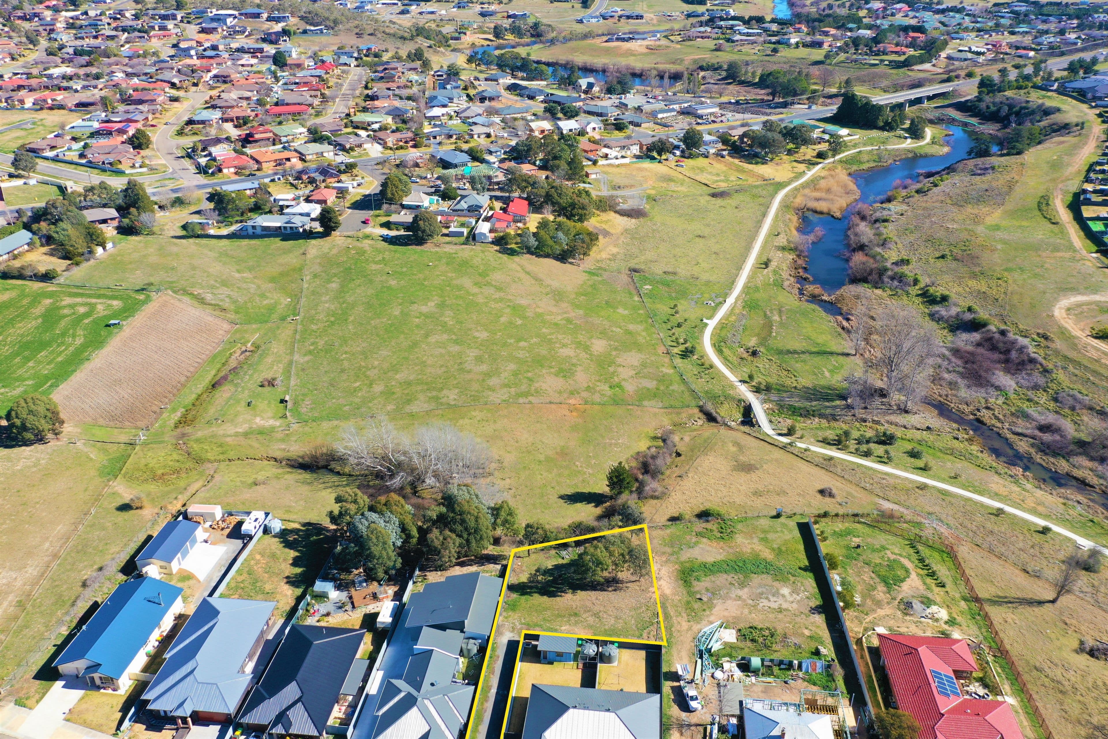 68 Hoskins Street, Goulburn NSW 2580, Goulburn - Image 1