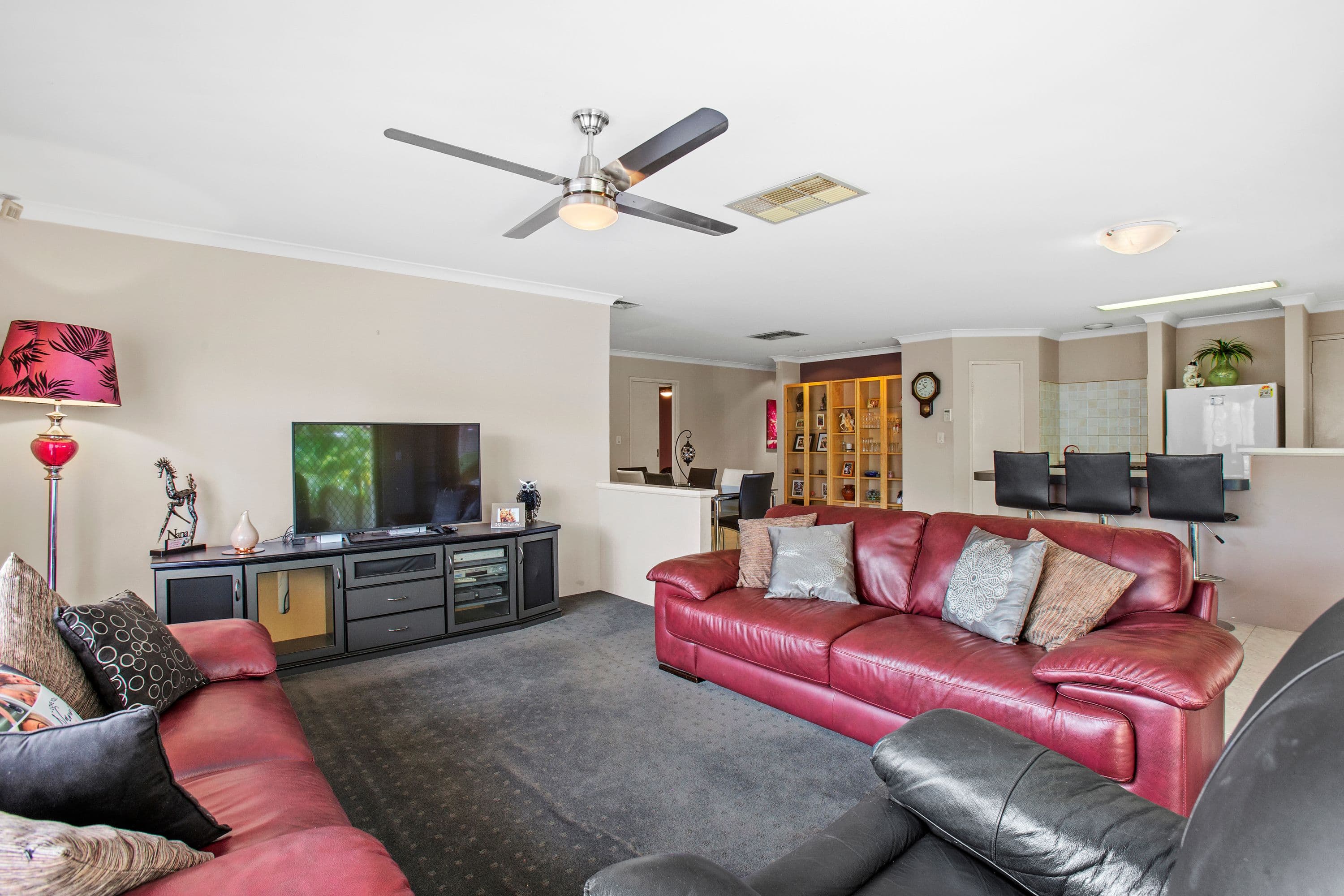 4 Cutten Place, Langford WA 6147, Langford - Thumbnail 2