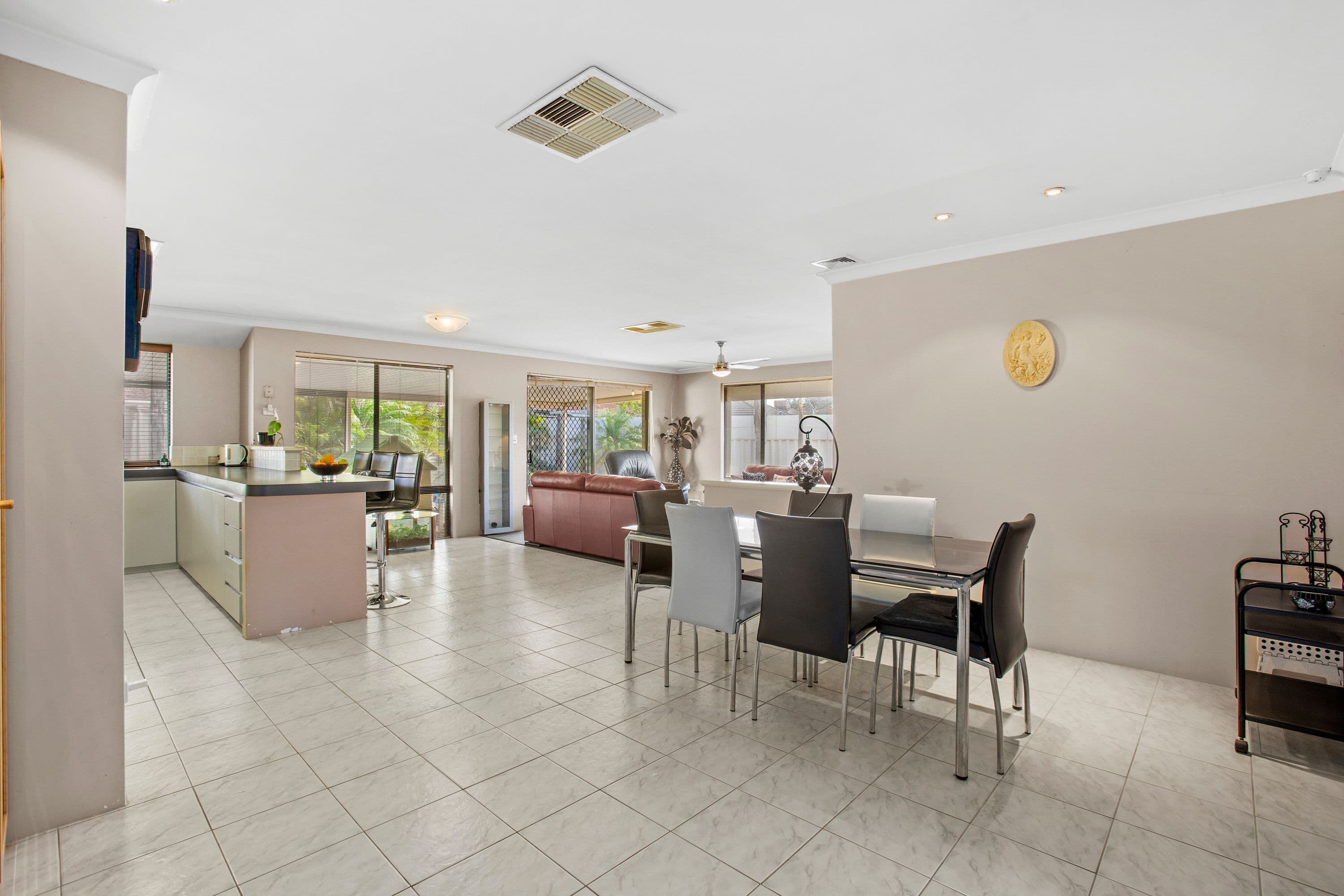 4 Cutten Place, Langford WA 6147, Langford - Thumbnail 4