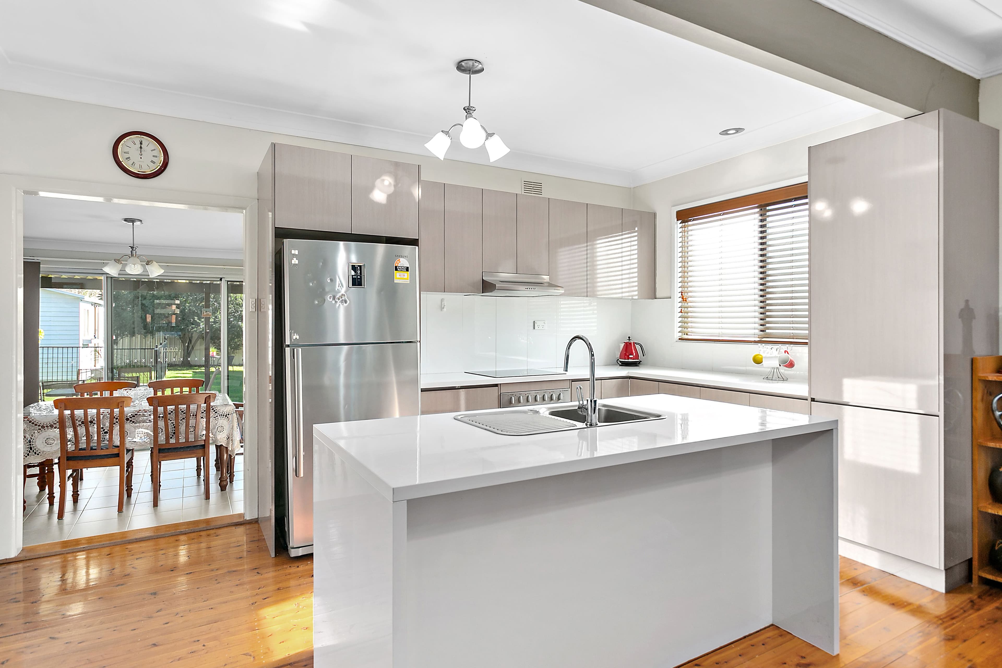 17 David Avenue, Oak Flats - Thumbnail 3