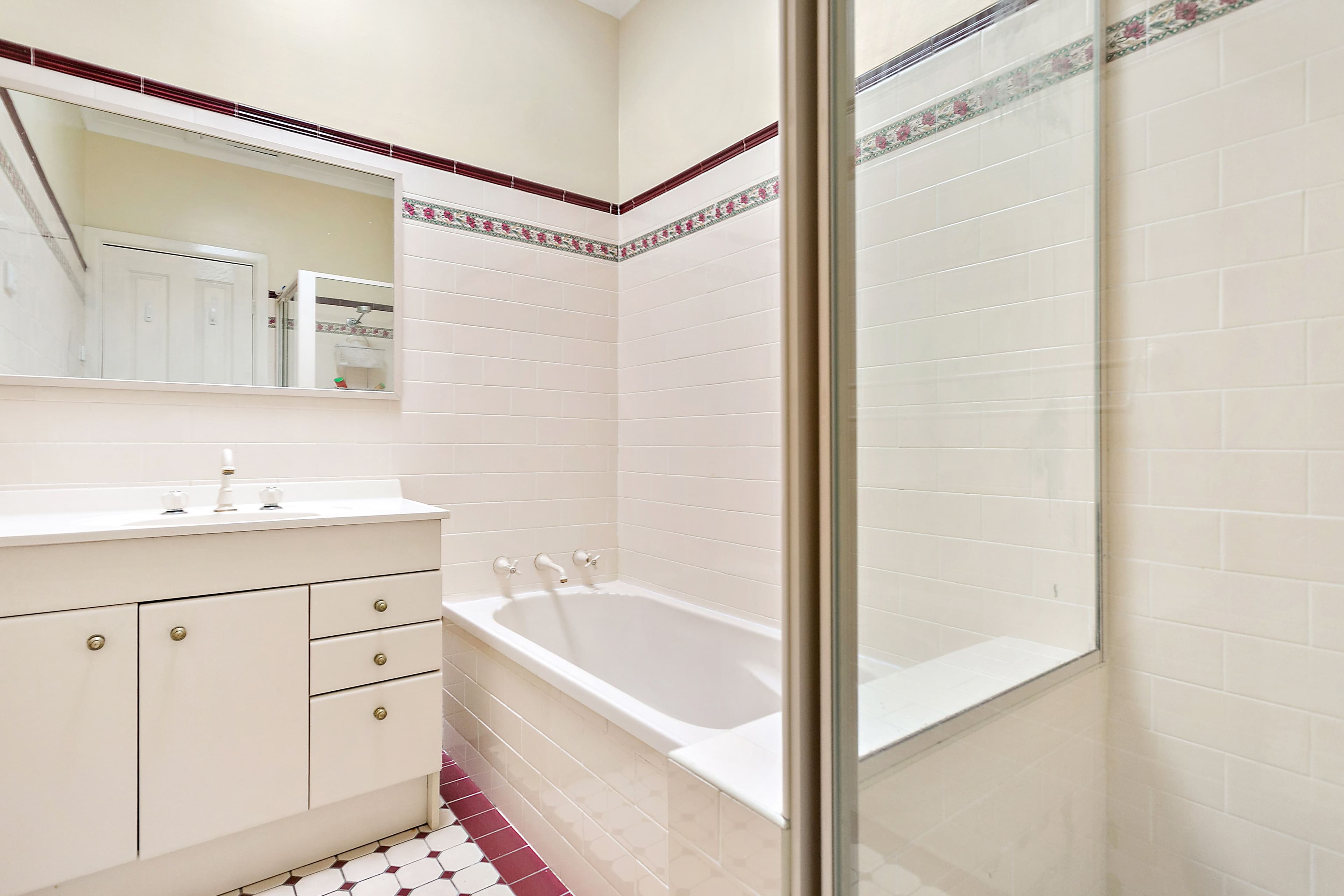 17 David Avenue, Oak Flats - Thumbnail 7