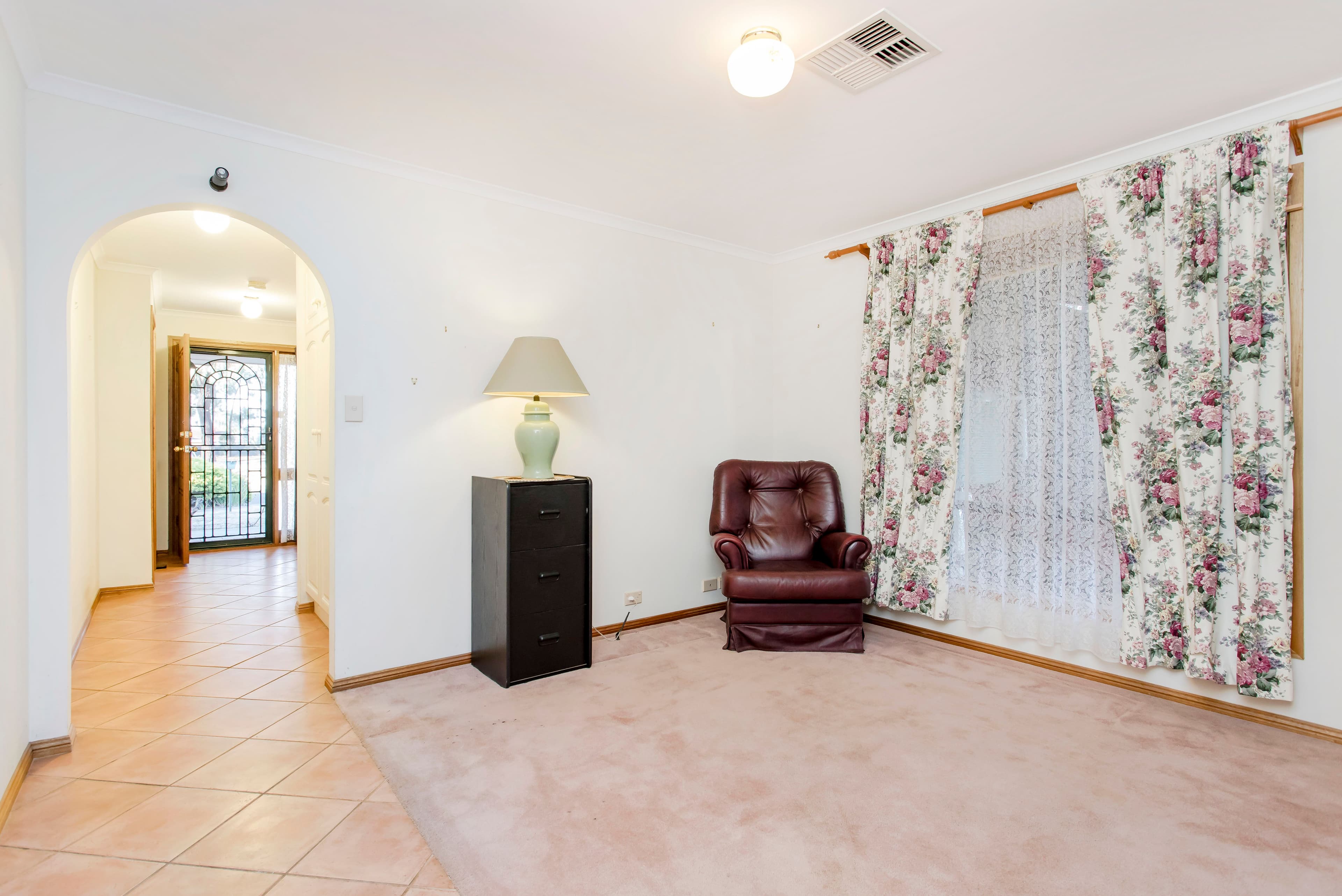 48 Kensington Street, Clovelly Park SA 5042, Clovelly Park - Thumbnail 5
