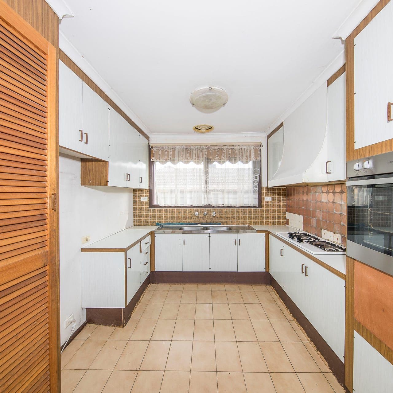 19 Worrall Street, Burwood VIC 3125, Burwood - Thumbnail 5