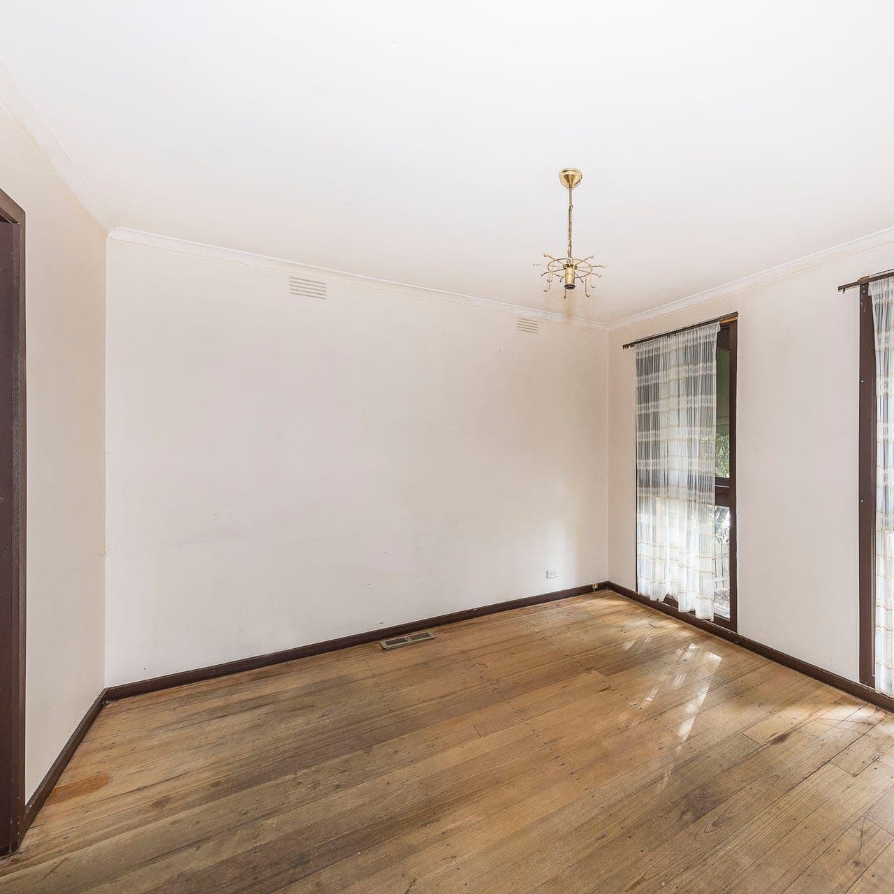 19 Worrall Street, Burwood VIC 3125, Burwood - Thumbnail 7