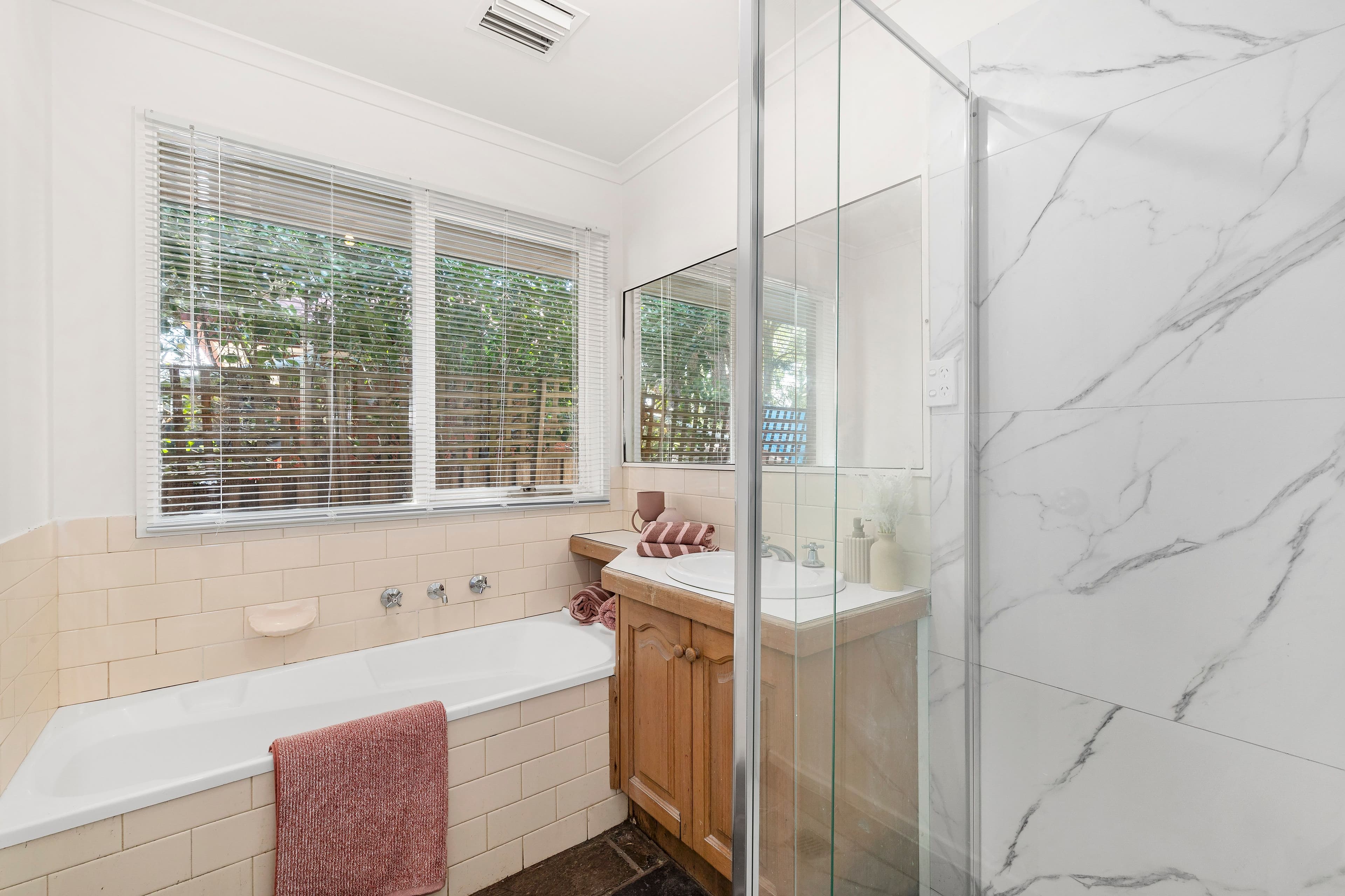 1 Bowman Drive, Mill Park VIC 3082, Mill Park - Thumbnail 7