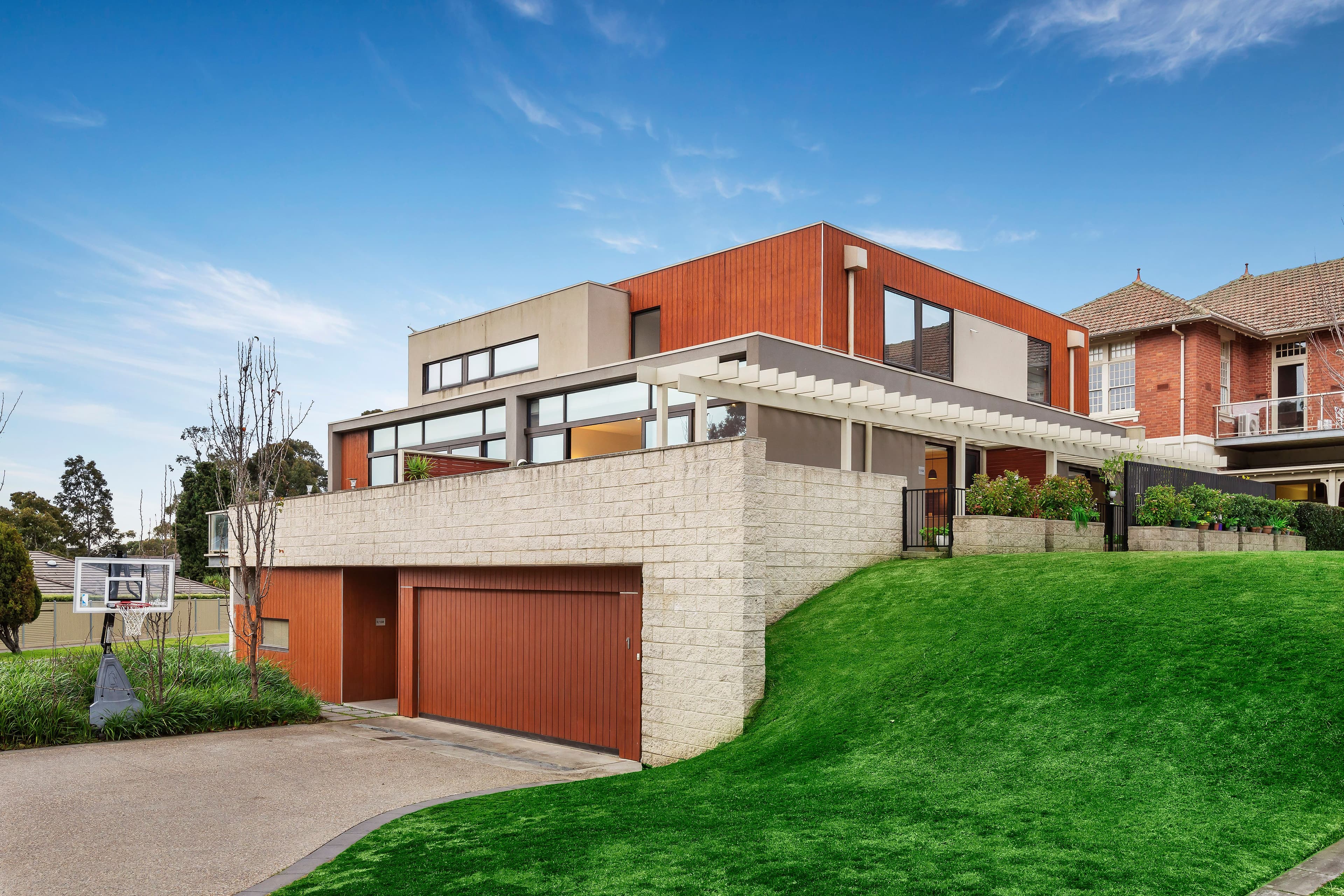 138 Ernest Jones Drive, Macleod VIC 3085, Macleod - Thumbnail 2