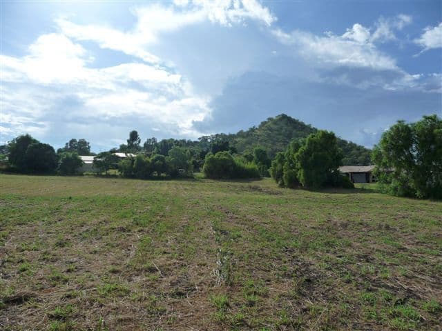 5 Petersens Road, KINGSTHORPE QLD 4400, Kingsthorpe - Thumbnail 2