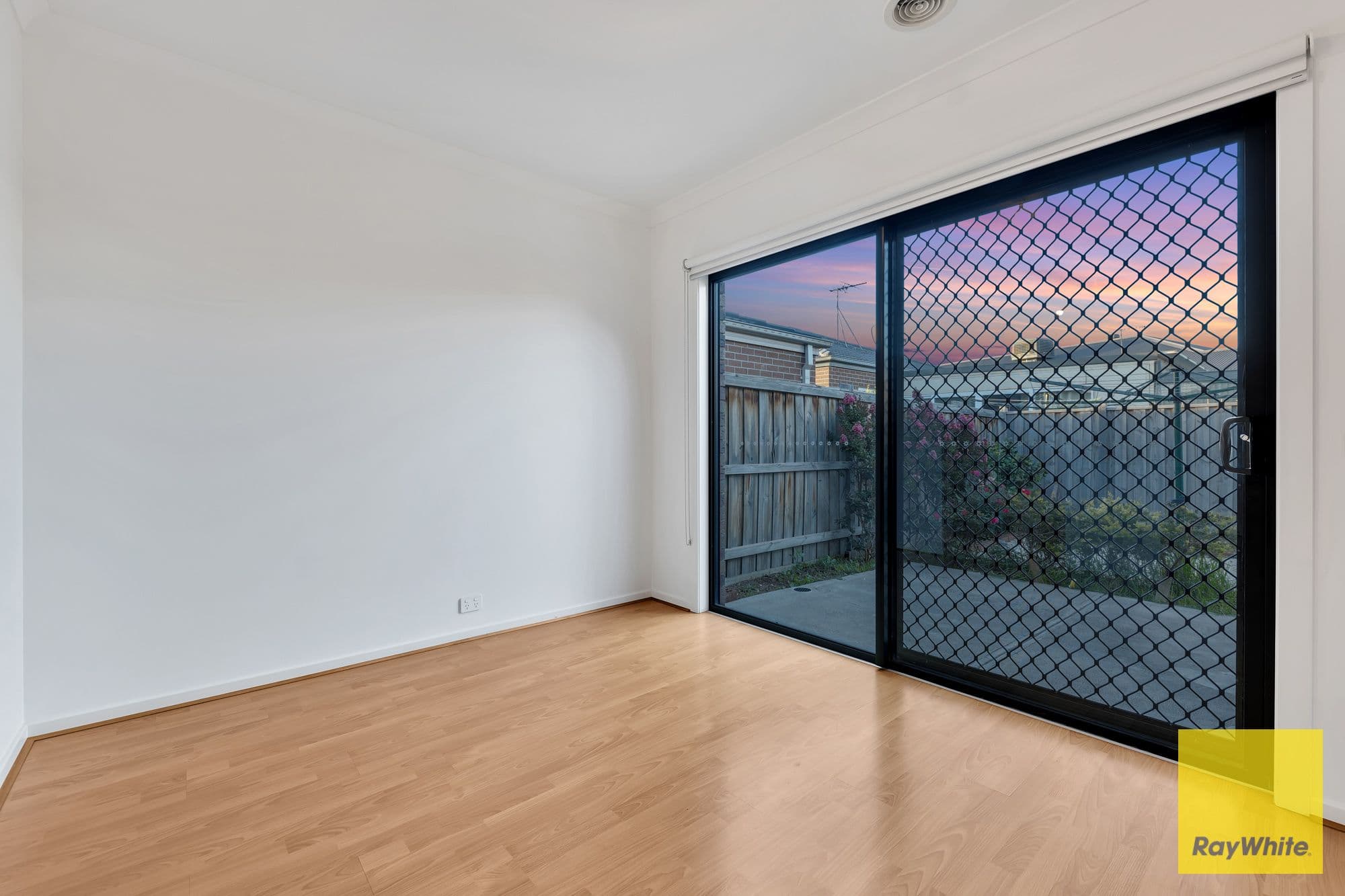 27 Ballantine Street, Tarneit VIC 3029, Tarneit - Thumbnail 8