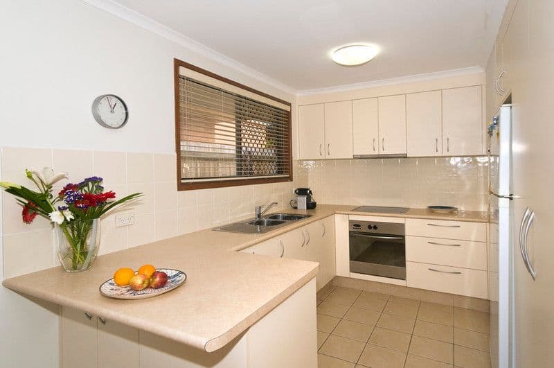 32 Seventh Avenue, Palm Beach QLD 4221, Palm Beach - Thumbnail 8