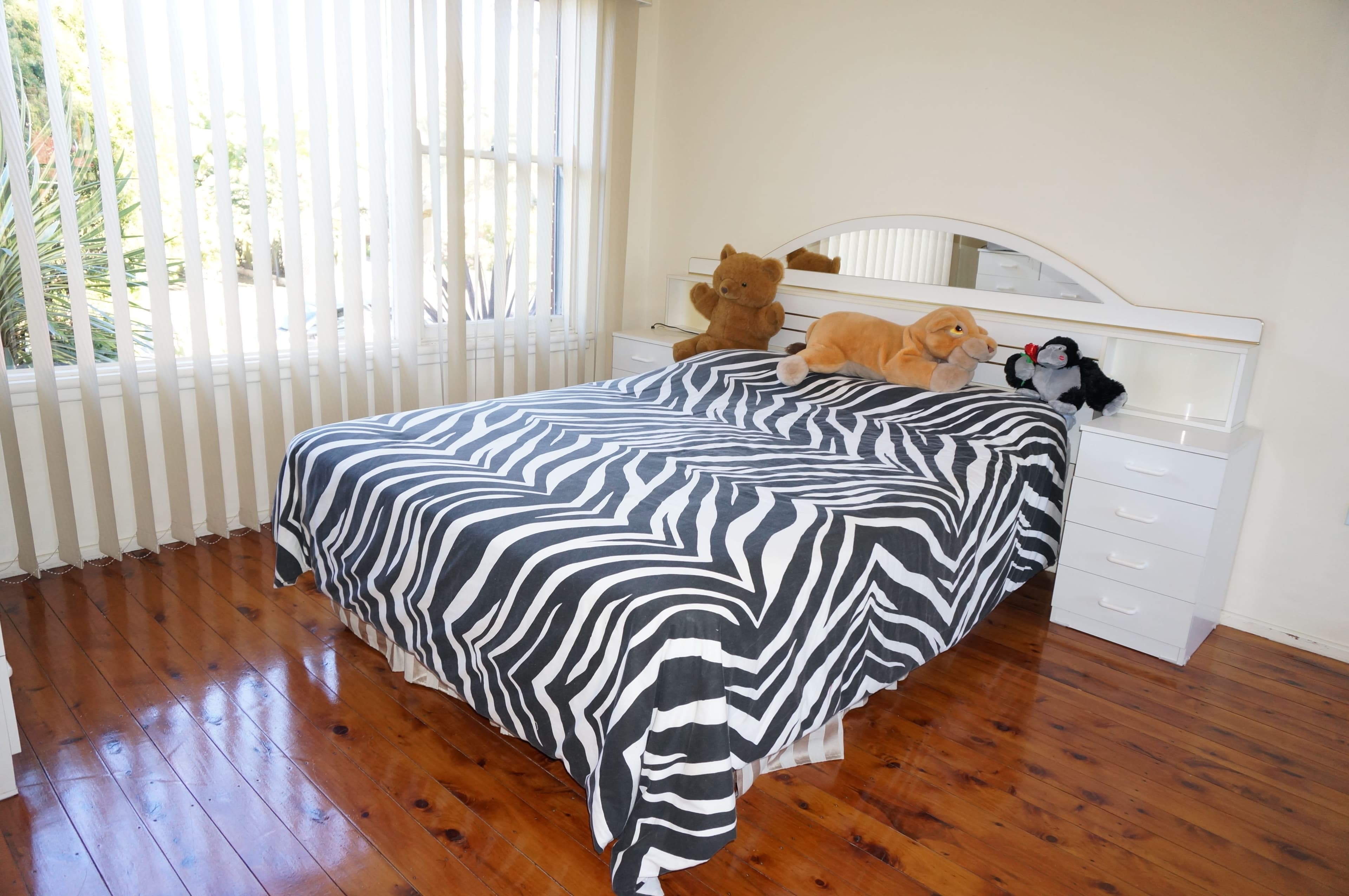 22 Stonehaven Parade, Cabramatta - Thumbnail 4