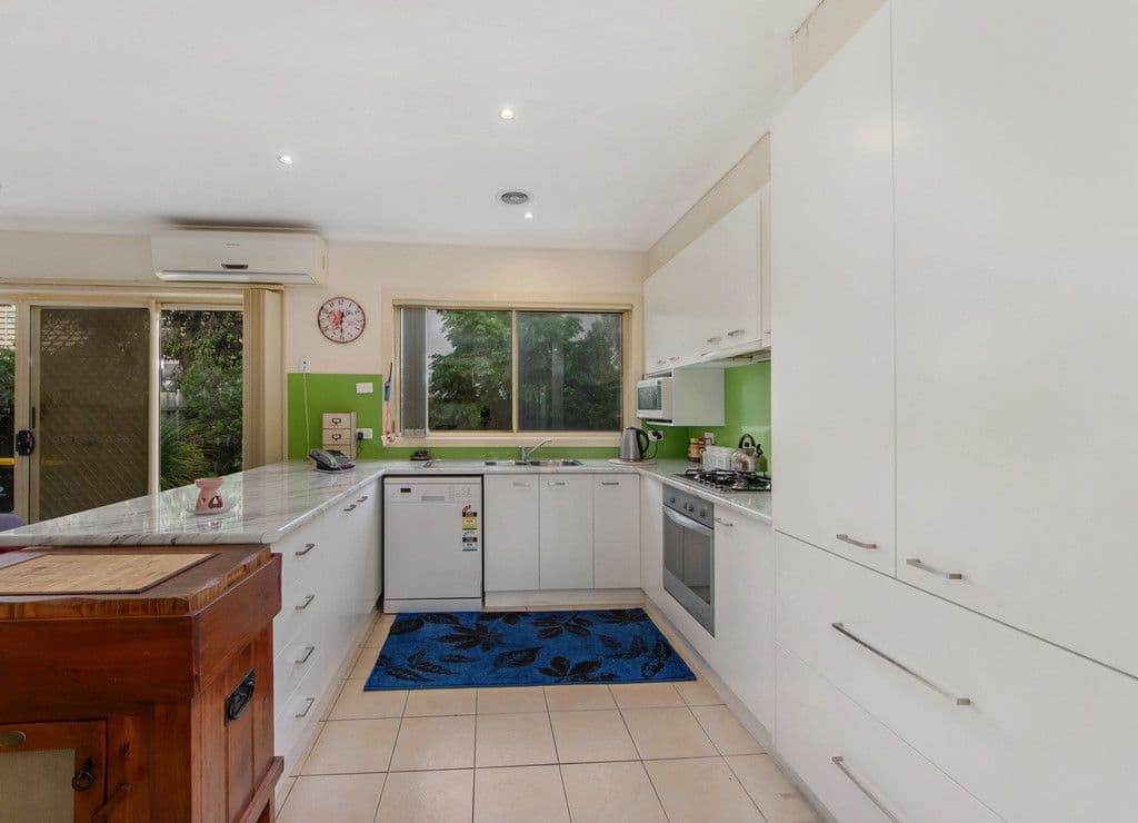 16 Rafter Drive, St Albans VIC 3021, St Albans - Thumbnail 3