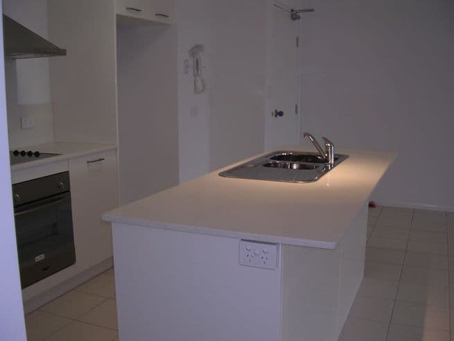 6 Ewart Street, CLONTARF QLD 4019, Clontarf - Thumbnail 4