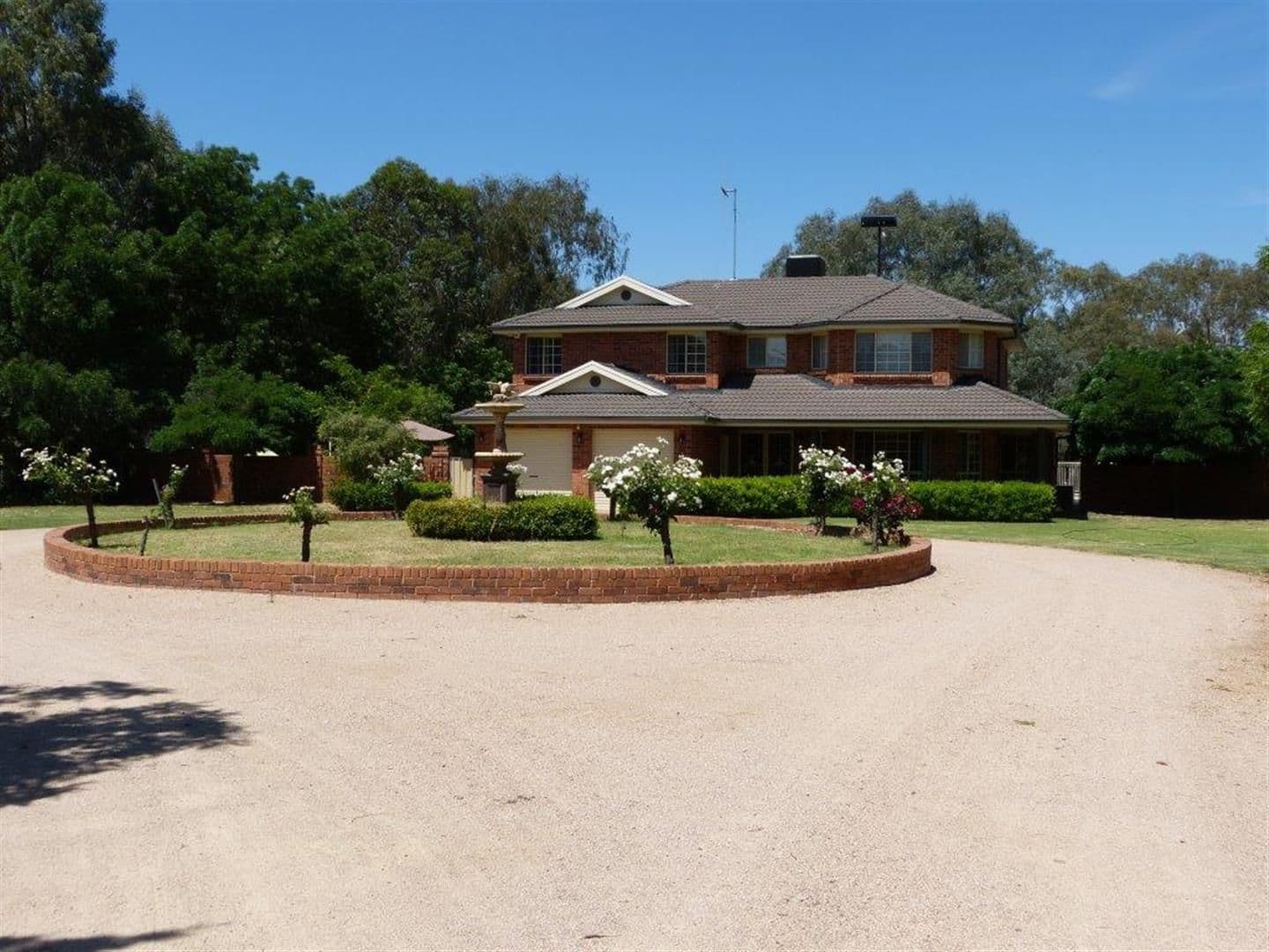 235 Nash Street, PARKES NSW 2870, Parkes - Image 1