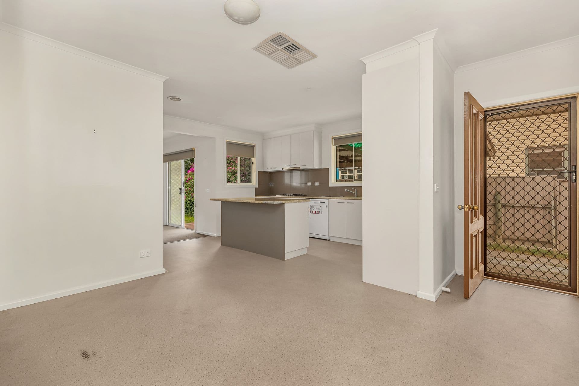 68 McKenzie Street, Echuca VIC 3564, Echuca - Thumbnail 7