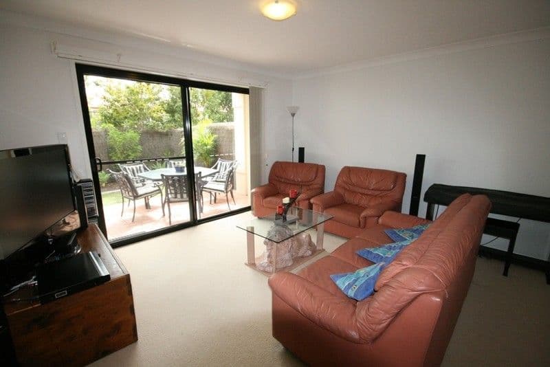 127 Gooding Drive, MERRIMAC QLD 4226, Merrimac - Thumbnail 4
