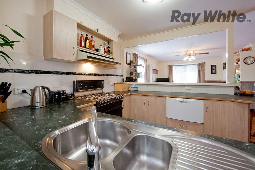 127 Parramatta Road, WERRIBEE VIC 3030, Werribee - Thumbnail 3