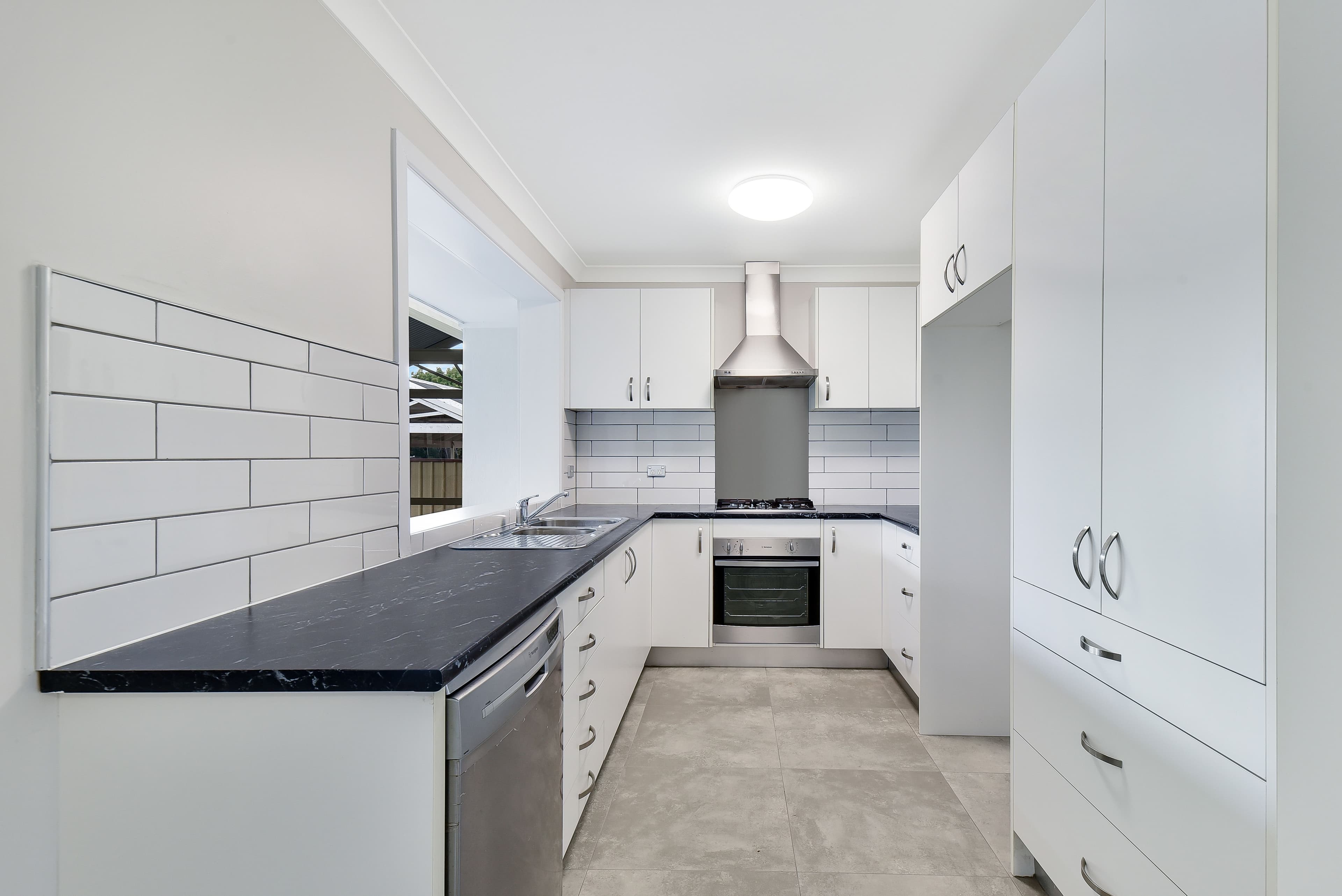 27 Welling Drive, Narellan Vale - Thumbnail 5