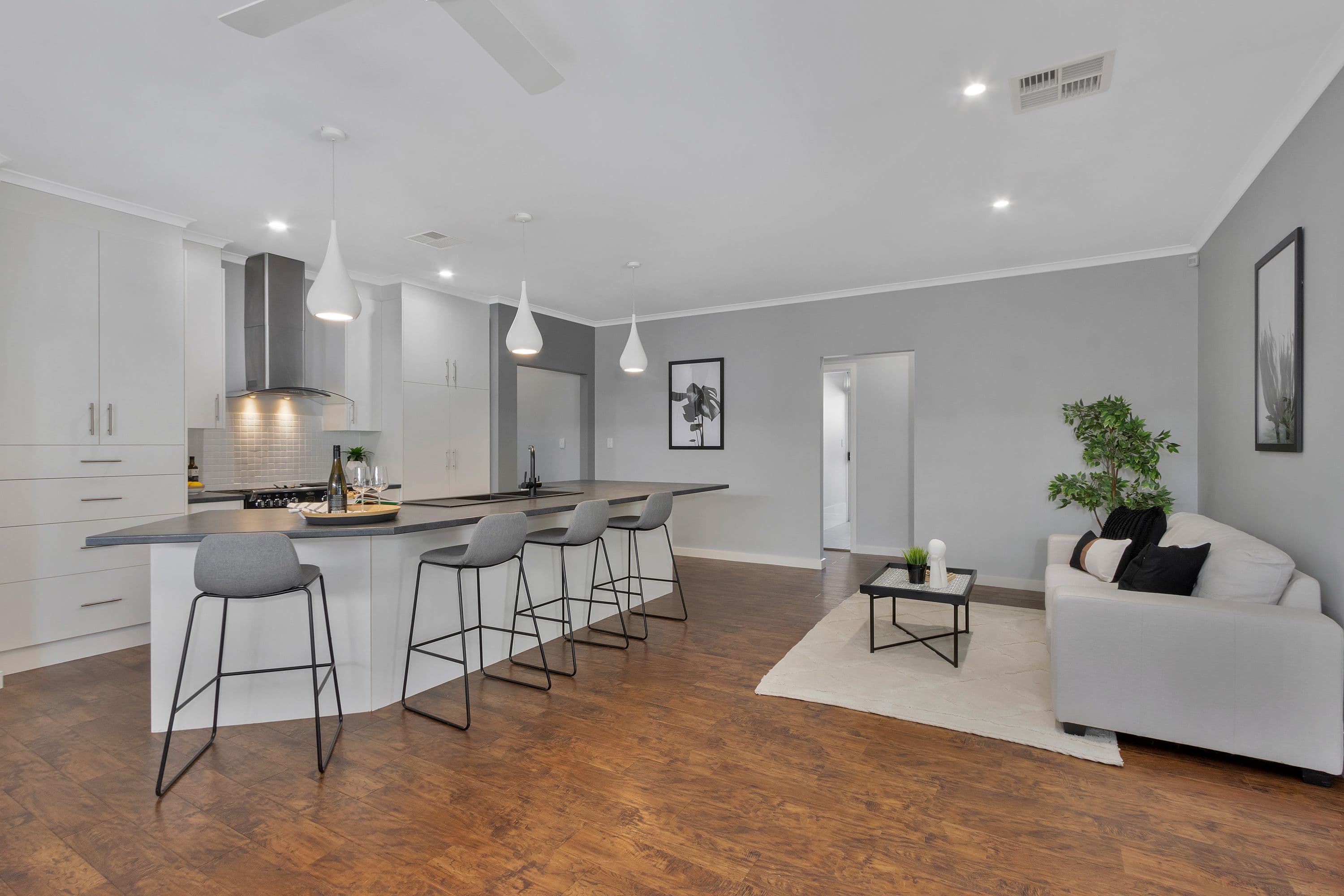 13 Yattarna Crescent, Nuriootpa SA 5355, Nuriootpa - Thumbnail 2