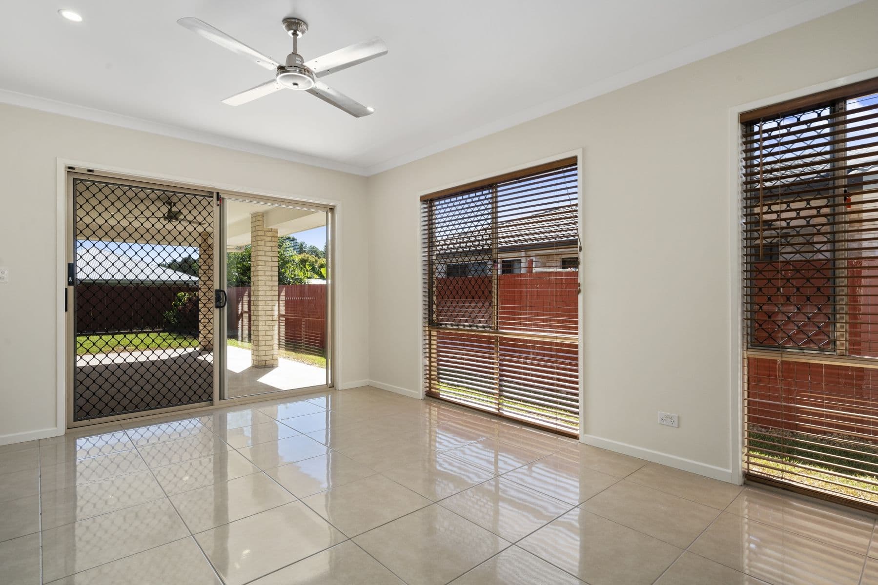 4 Monivae Court, Seabrook - Thumbnail 2