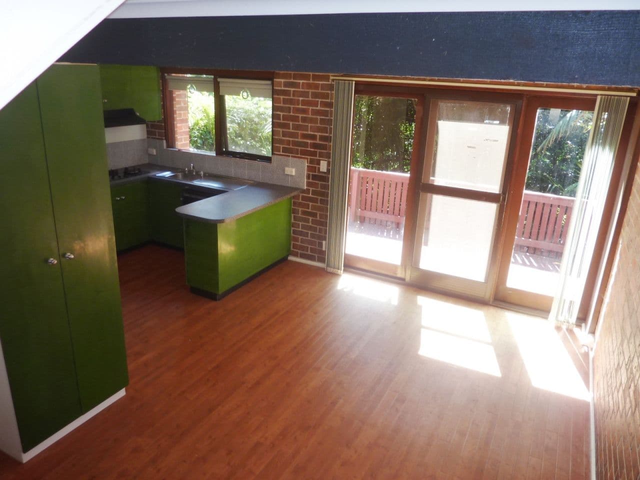 81 Popes Road, WOONONA NSW 2517, Woonona - Thumbnail 4