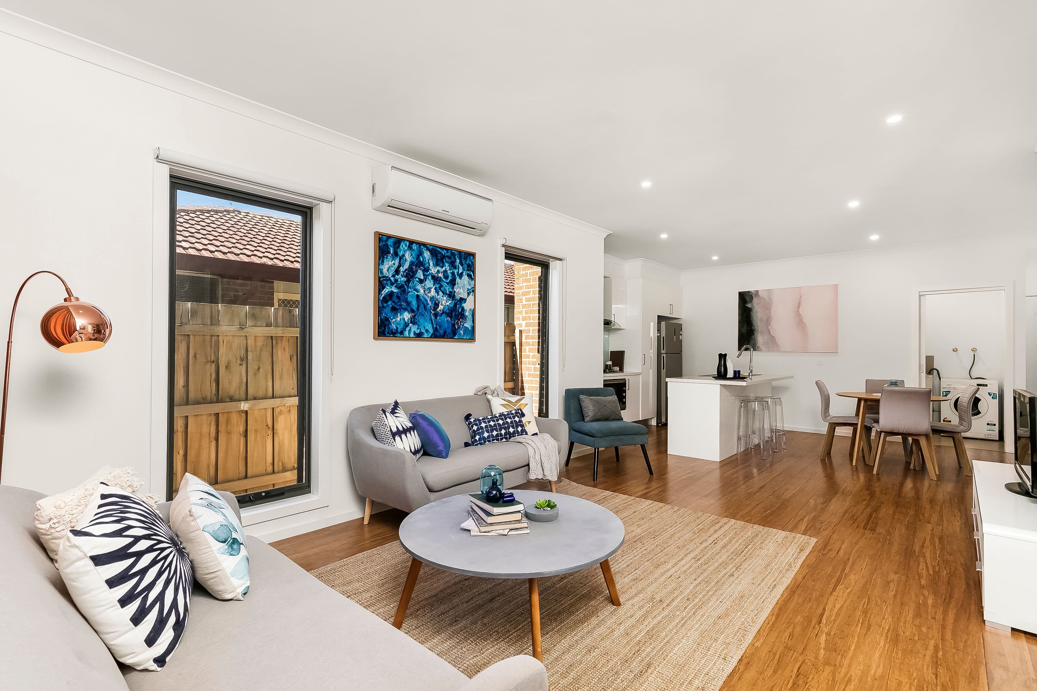 4 Deck Crescent, Seaford Meadows - Thumbnail 3