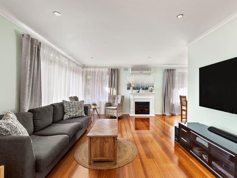 6 Mark Court, Chadstone VIC 3148, Chadstone - Thumbnail 2