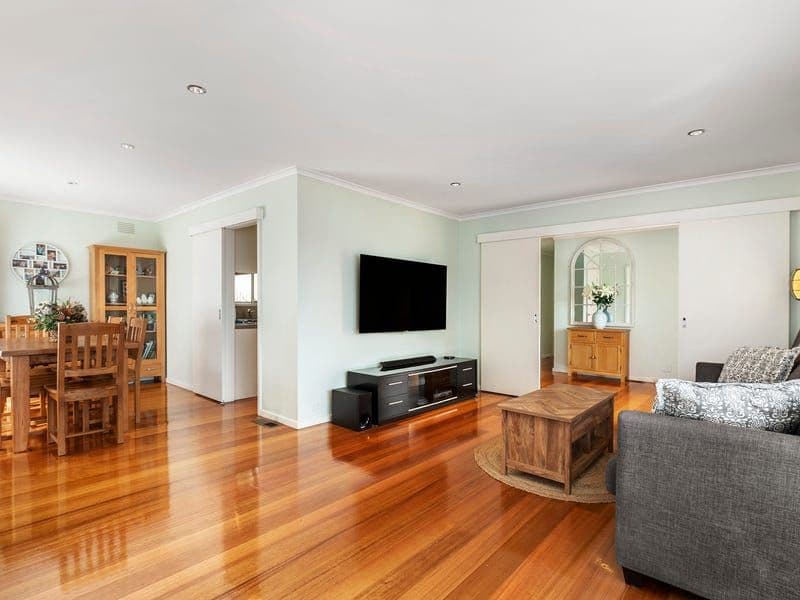 6 Mark Court, Chadstone VIC 3148, Chadstone - Thumbnail 3