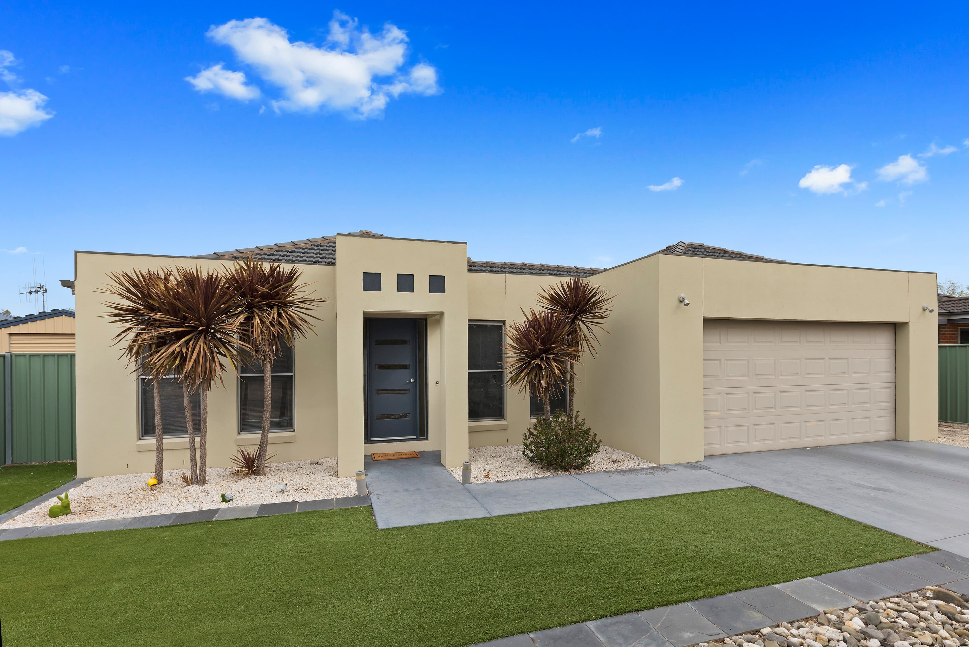 24 Candlewood Drive, Strathfieldsaye VIC 3551, Strathfieldsaye - Image 1