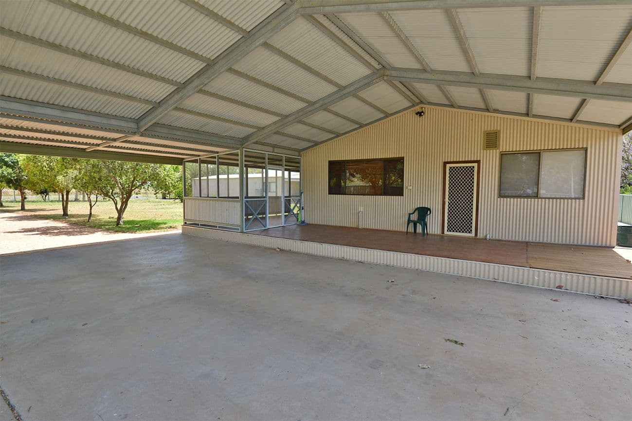31 King Street, Coonamble NSW 2829, Coonamble - Thumbnail 2