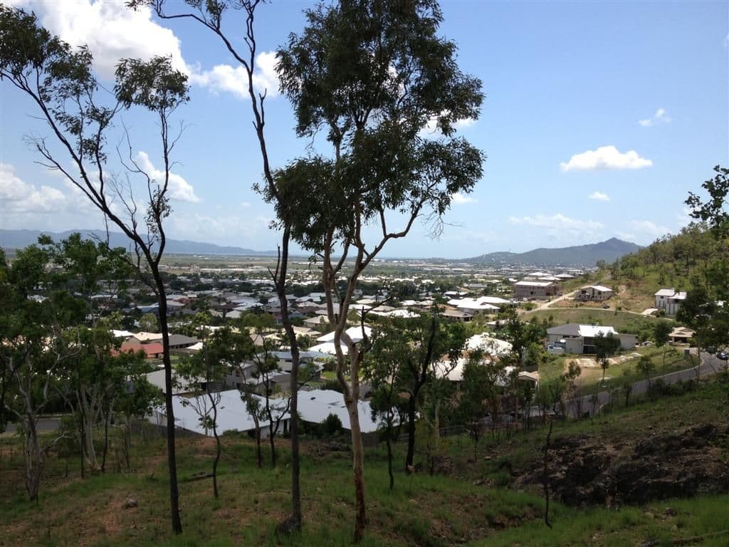 5 Mont Blanc Place, MOUNT LOUISA QLD 4814, Mount Louisa - Thumbnail 6
