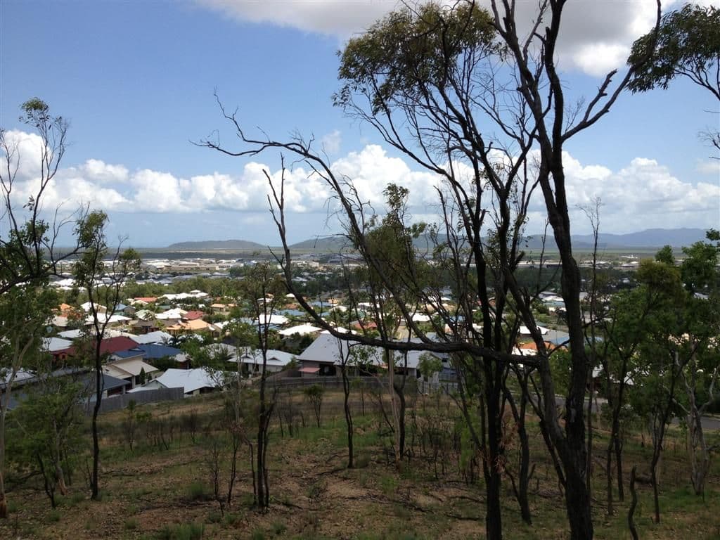 5 Mont Blanc Place, MOUNT LOUISA QLD 4814, Mount Louisa - Thumbnail 7